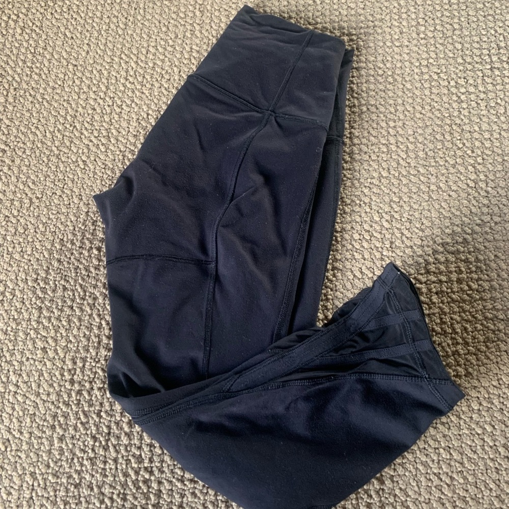 Lululemon Crop Legging with Mesh Detail Calf Cutout